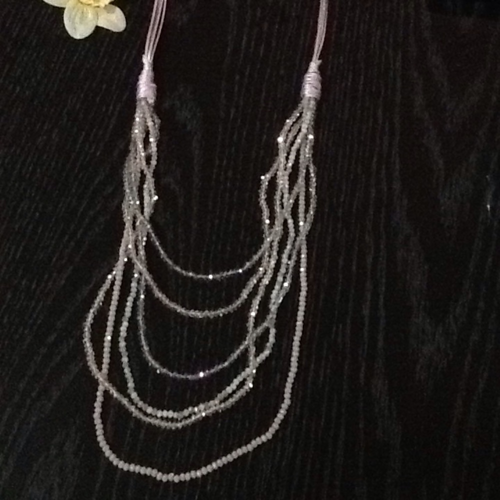 💕beautiful Necklace and earrings 💕